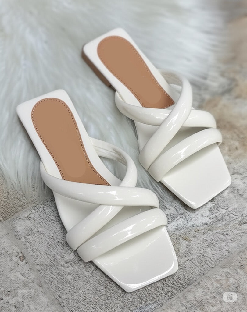 Plana: Charol Blanco